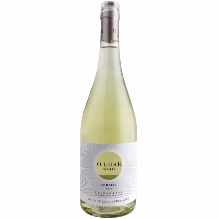 Botella de vino blanco O Luar do Sil Godello 2023 Pago de los Capellanes Valdeorras