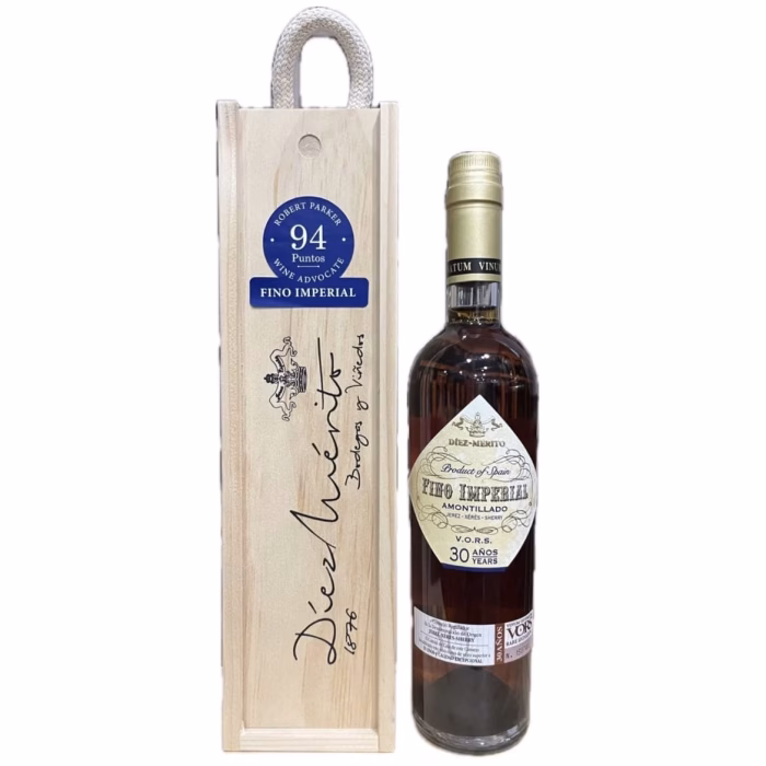 Botella de vino generoso Amontillado Fino Imperial VORS de Diez Mérito con estuche