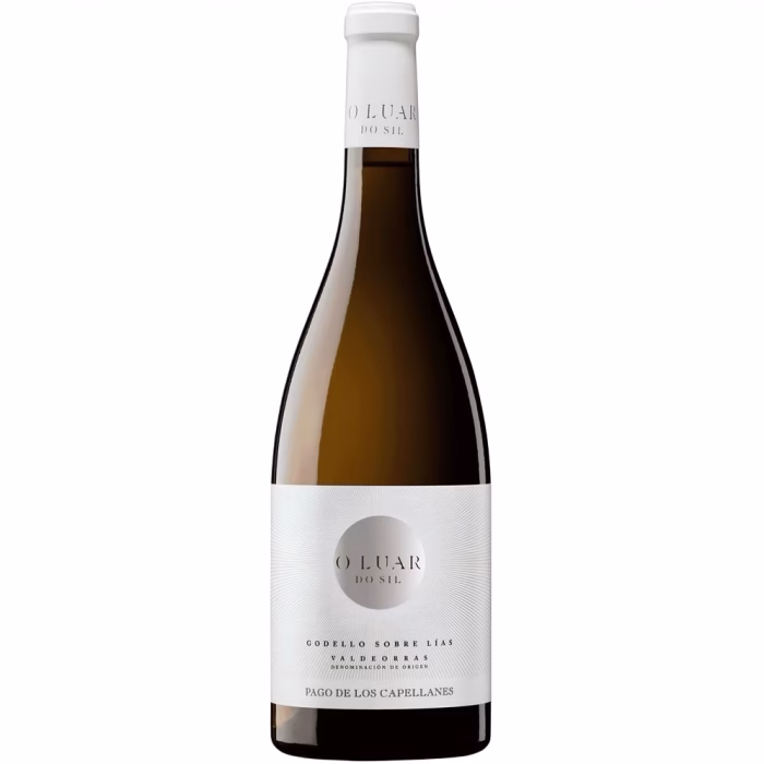 Botella de vino blanco con crianza O Luar do Sil Godello Sobre Lías 2022 Pago de los Capellanes Valdeorras