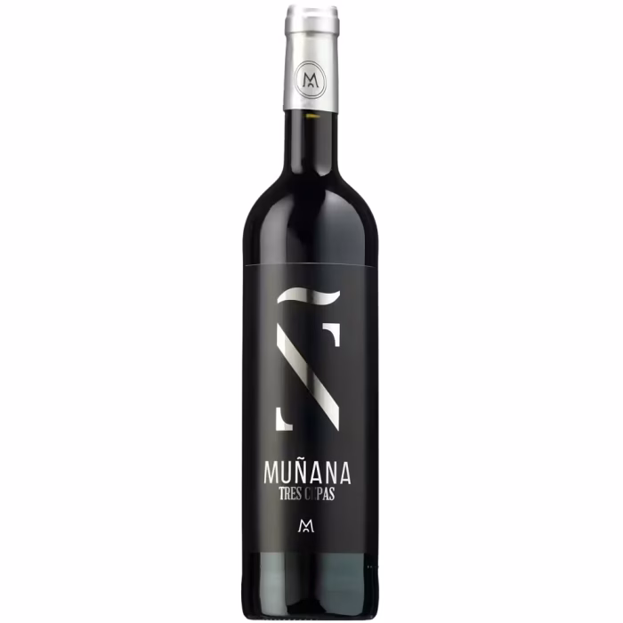 Botella de vino tinto Muñana Tres Cepas 2013. Un crianza de altura de Sierra Nevada, Granada.